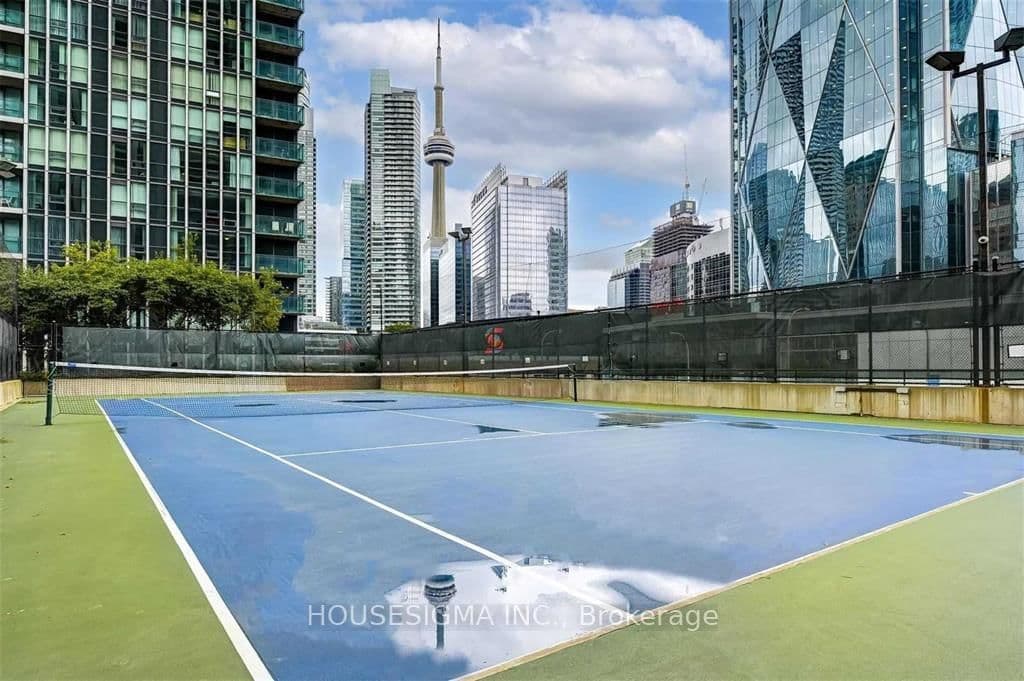 12 Yonge Street, Unit 1609 thumbnail 21