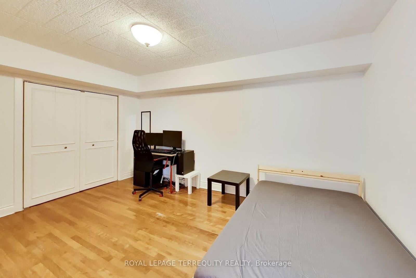 17 Pembroke Street, Unit 15 thumbnail 17