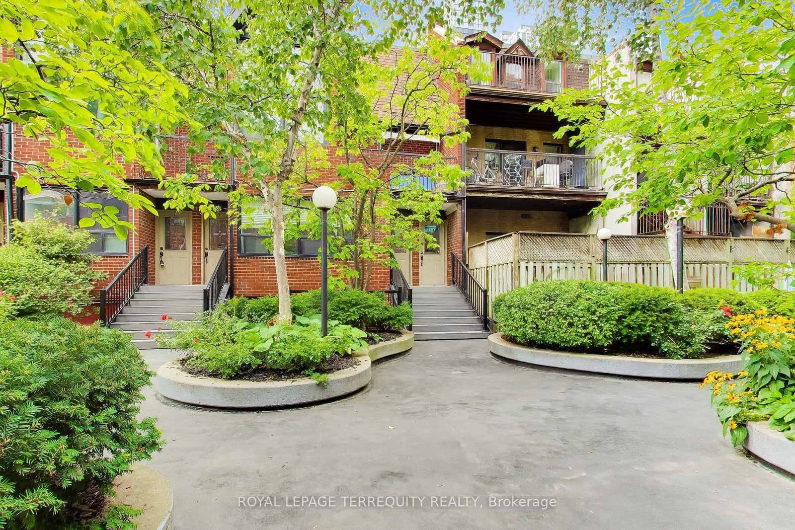 17 Pembroke Street, Unit 15 thumbnail 7