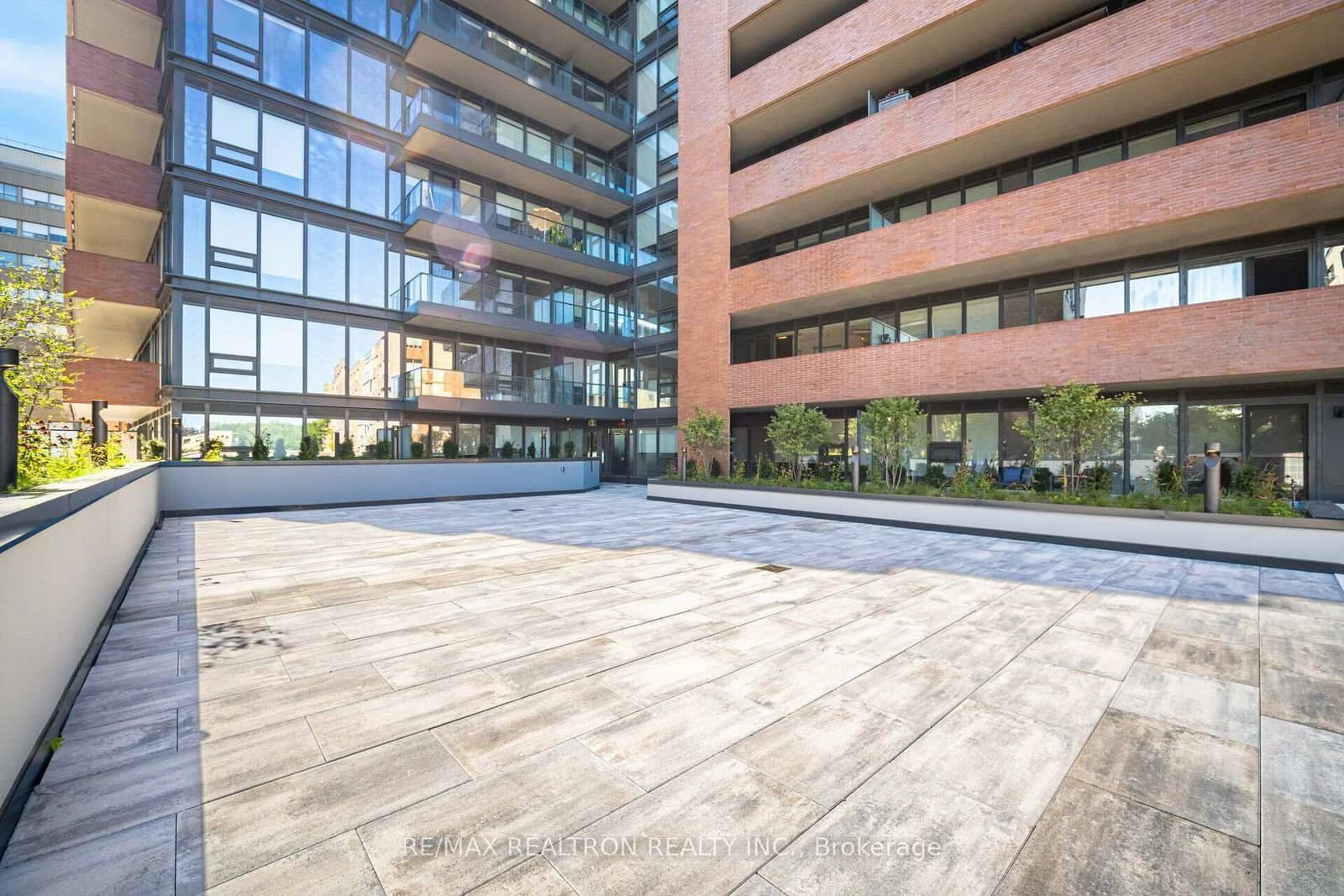 2525 Bathurst Street, Unit 402 thumbnail 22