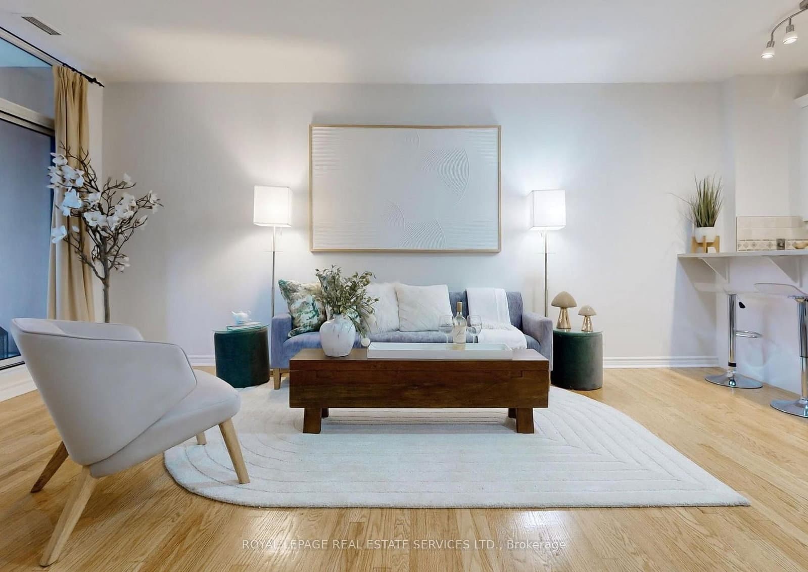 980 Yonge Street, Unit 604 thumbnail 5