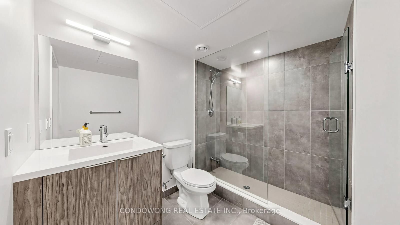 60 Shuter Street, Unit 616 thumbnail 11