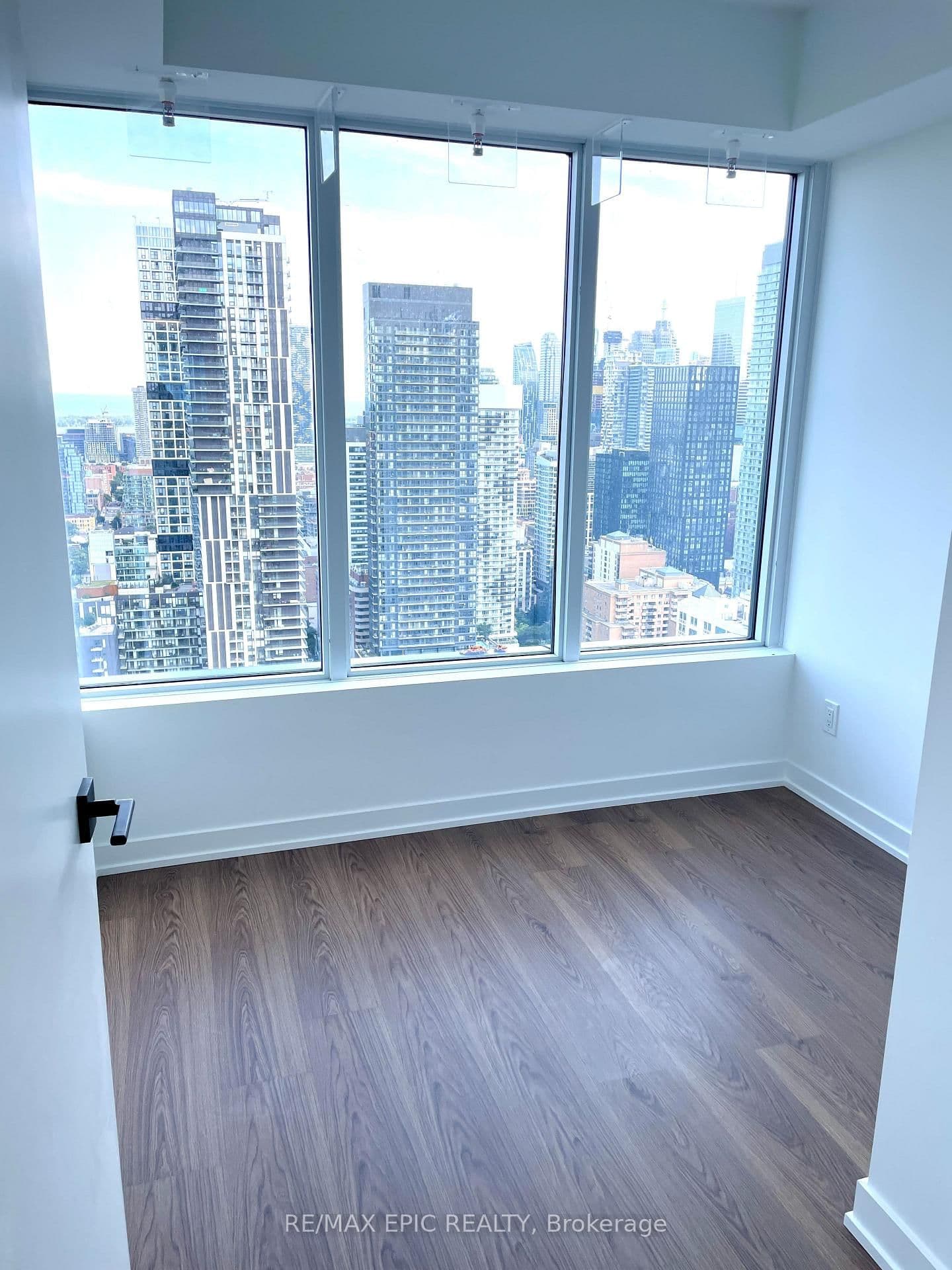 319 Jarvis Street, Unit 4015 thumbnail 10