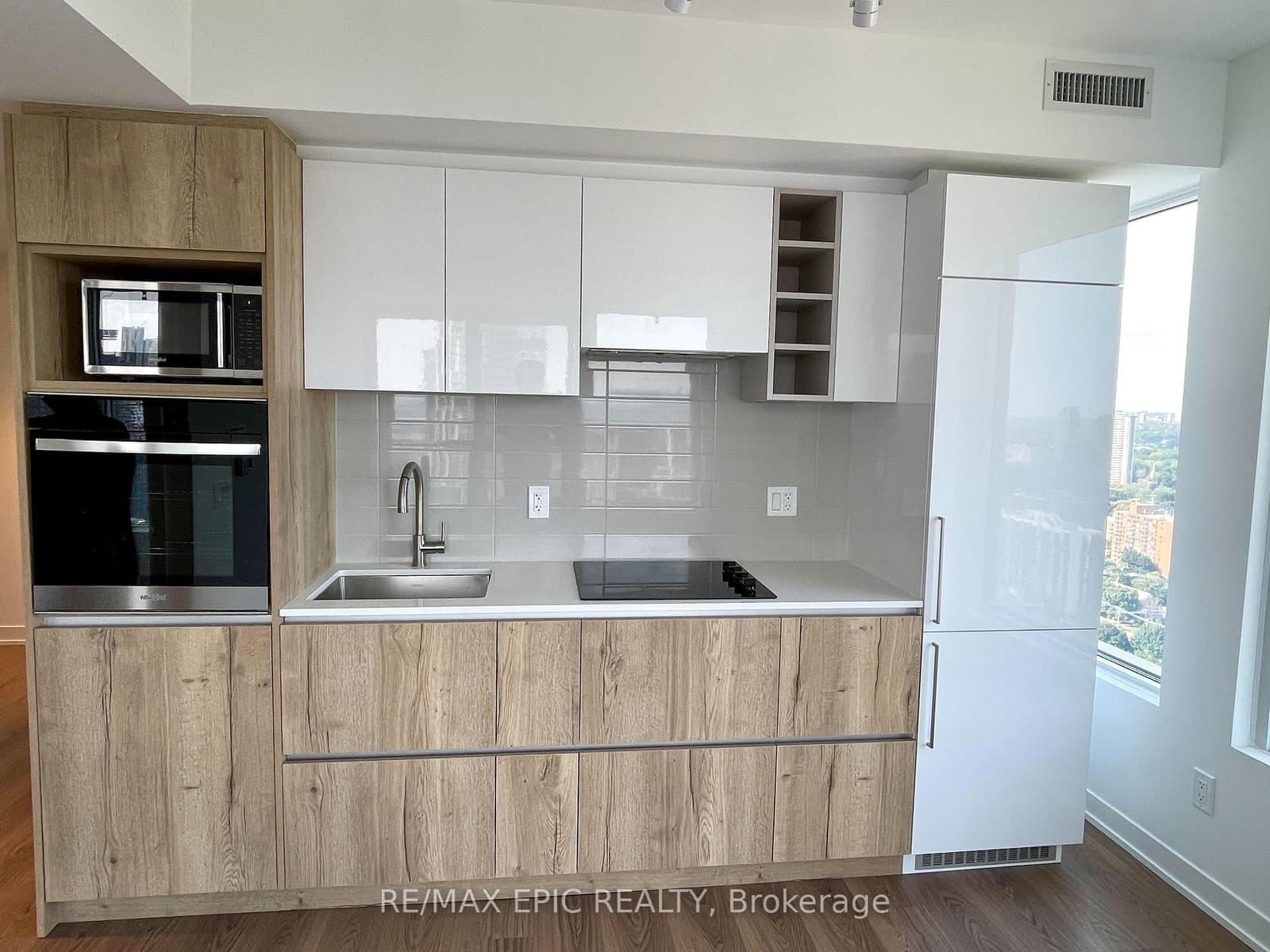 319 Jarvis Street, Unit 4015 thumbnail 6