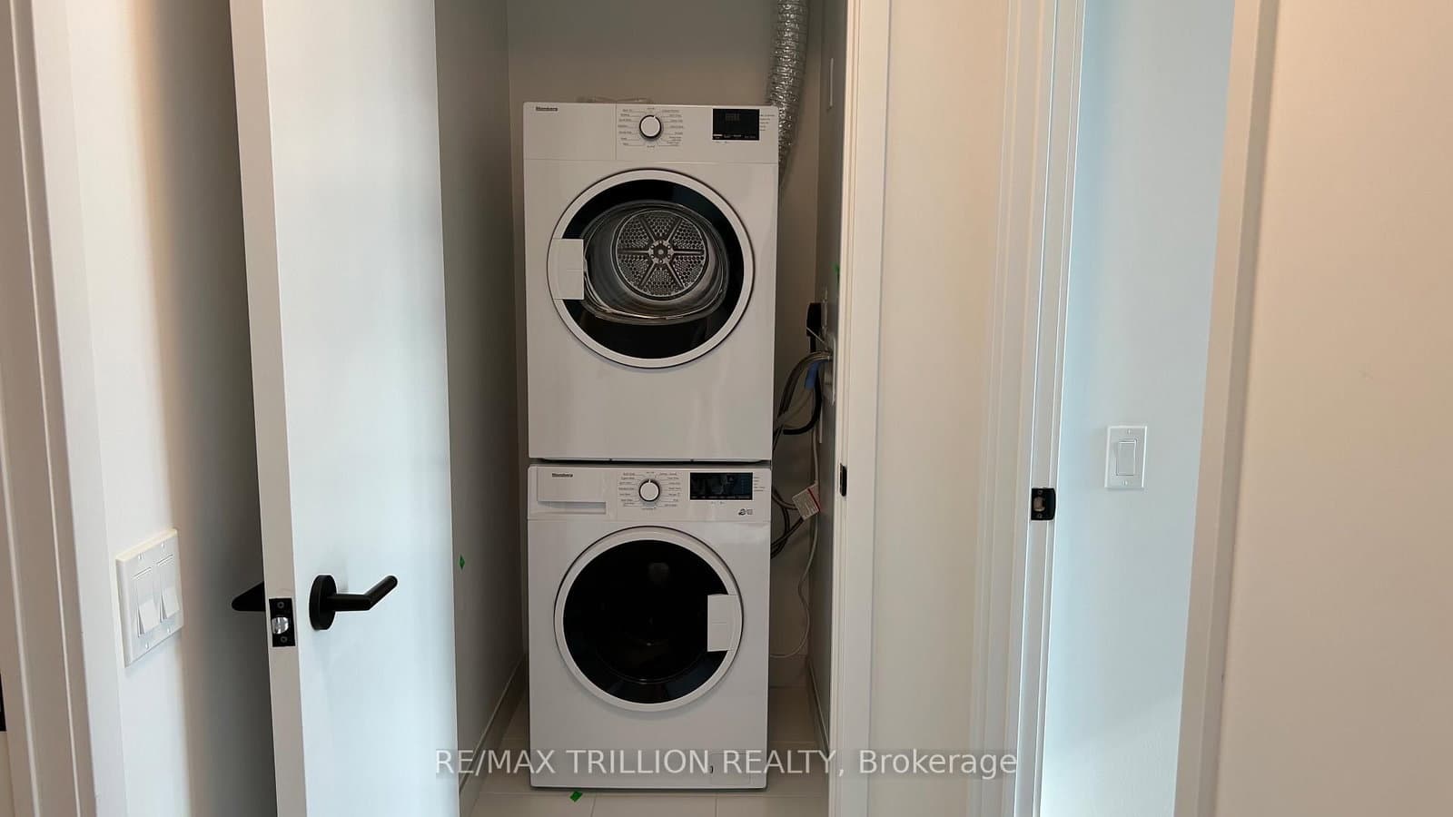 108 Peter Street, Unit 1016 thumbnail 15