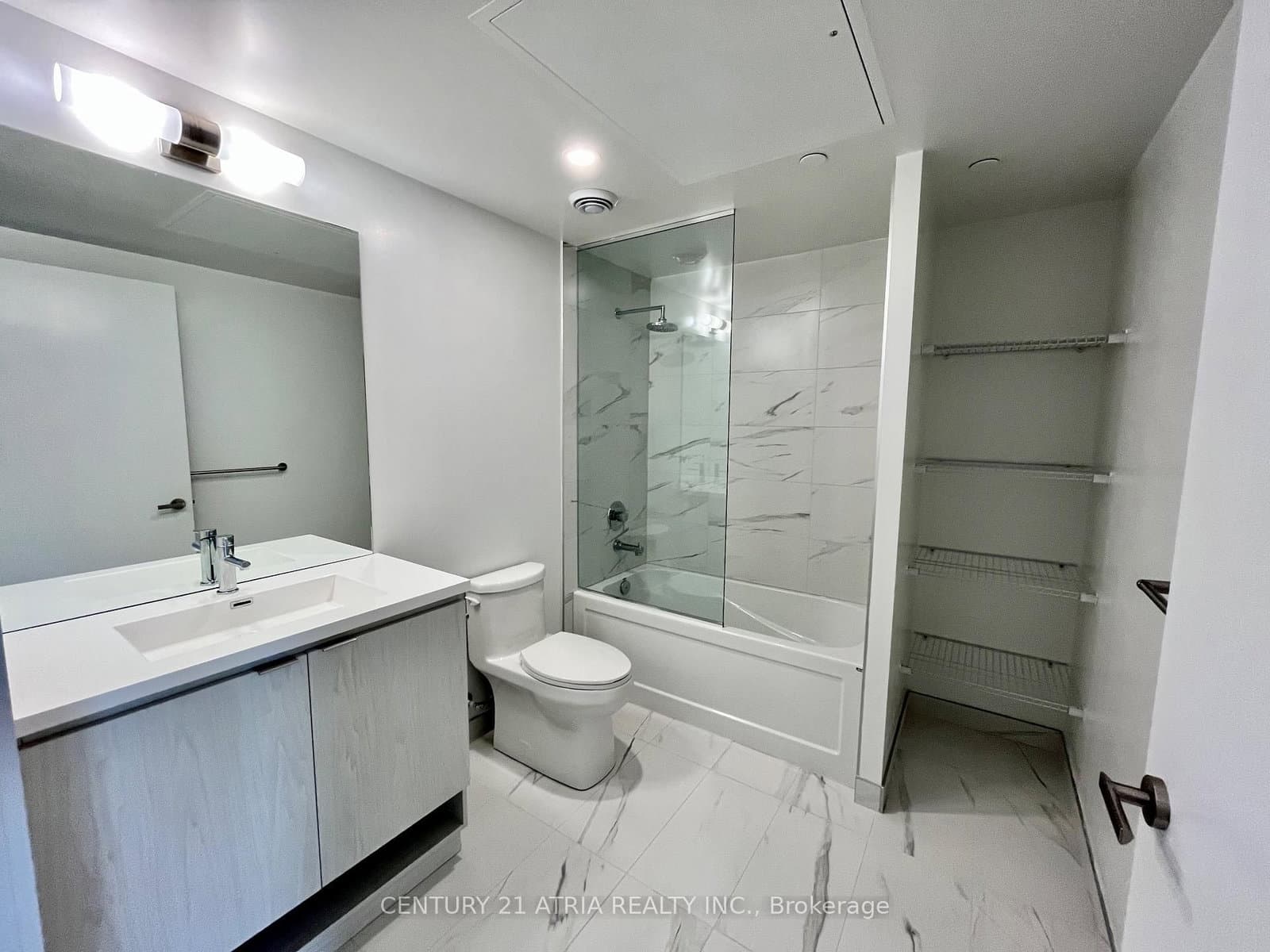 55 Cooper Street, Unit 5603 thumbnail 7