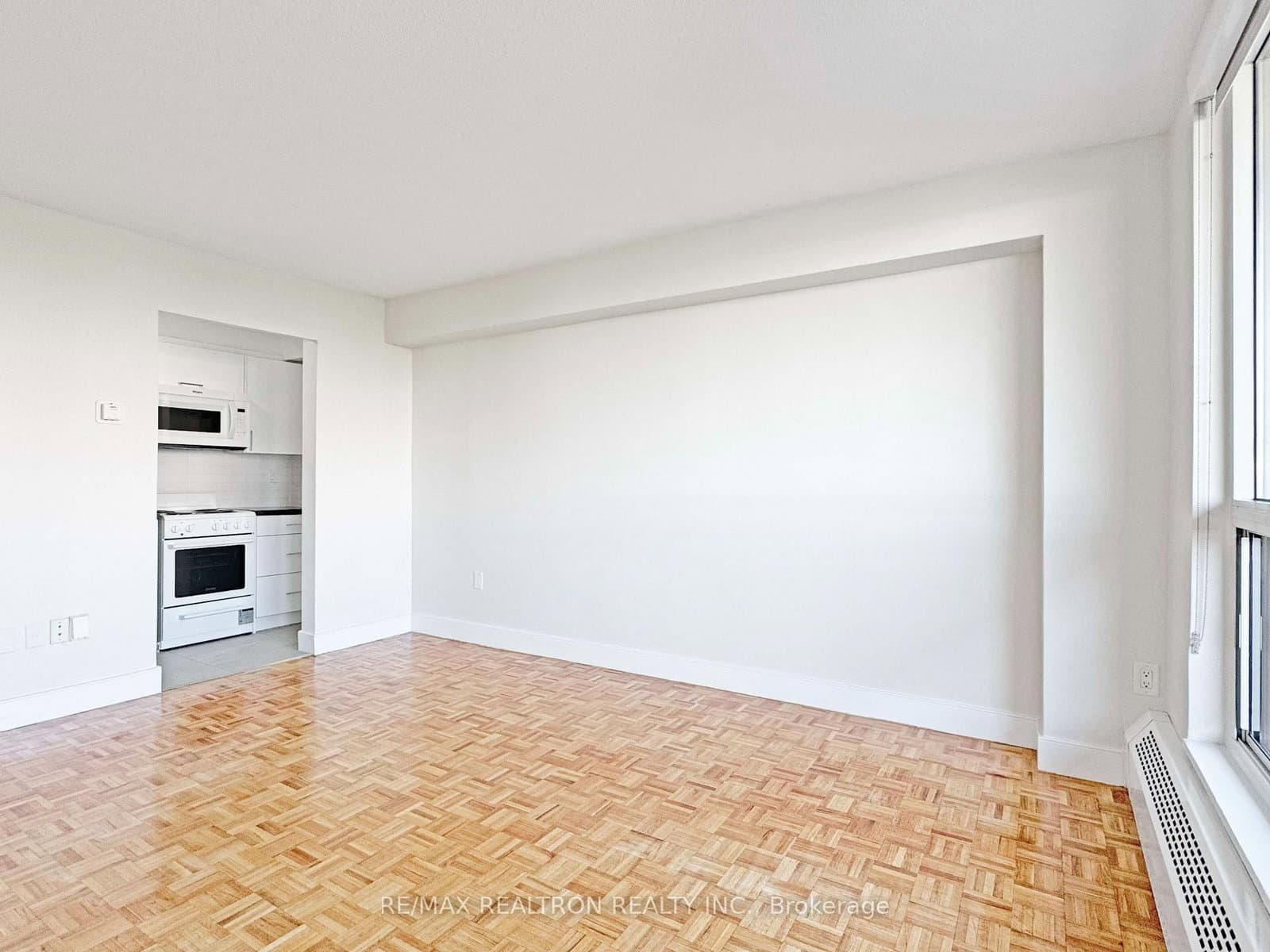 666 Spadina Avenue, Unit 1106 thumbnail 3