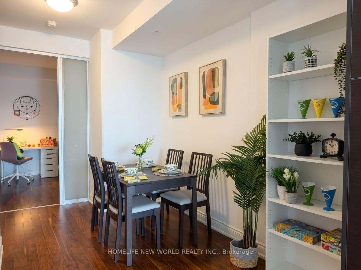 388 Yonge Street, Unit 6101 thumbnail 11