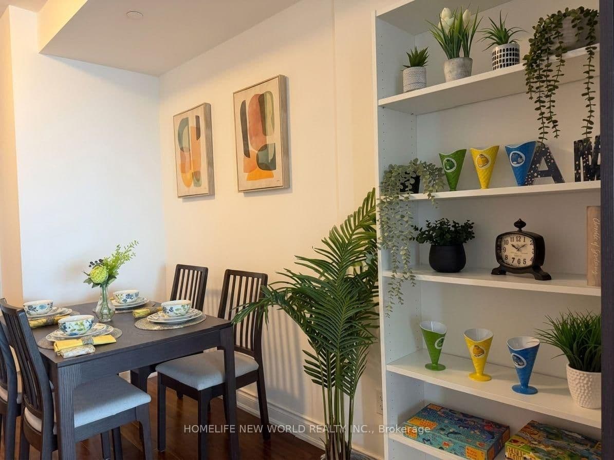388 Yonge Street, Unit 6101 thumbnail 13