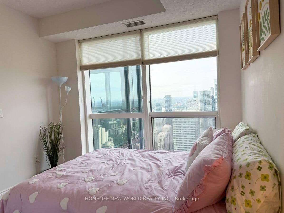 388 Yonge Street, Unit 6101 thumbnail 24