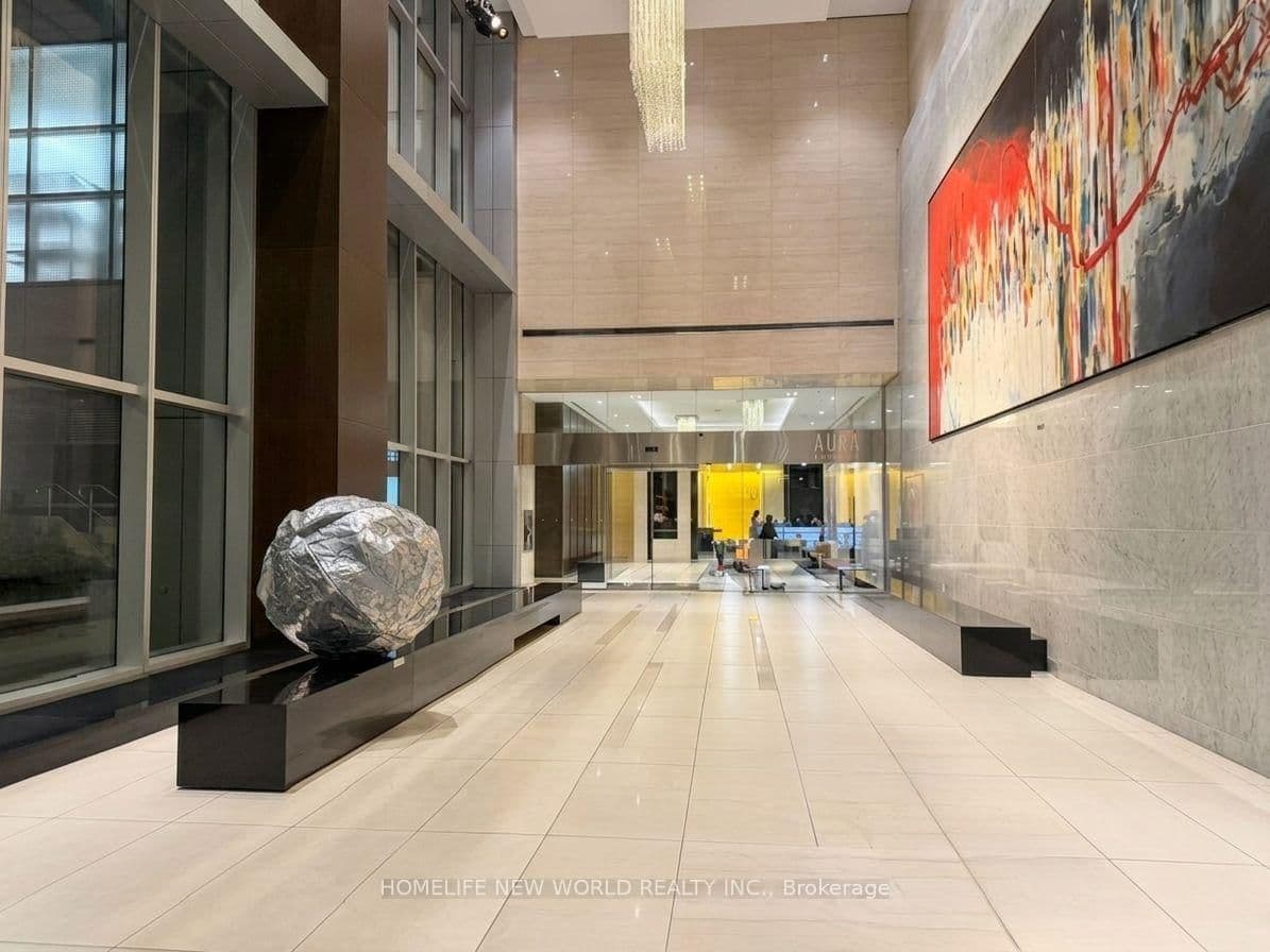 388 Yonge Street, Unit 6101 thumbnail 3