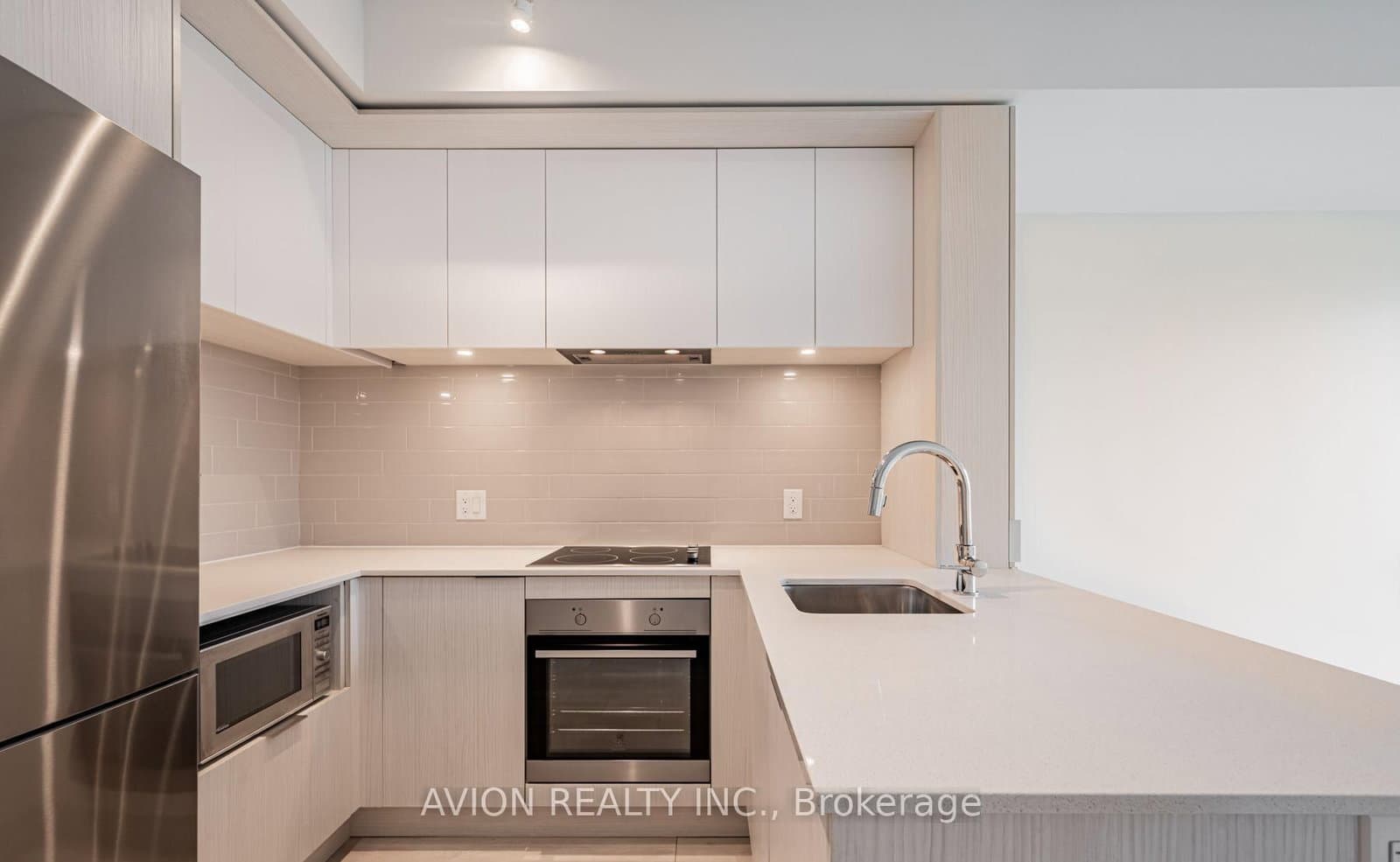 225 Sumach Street, Unit 2807 thumbnail 3