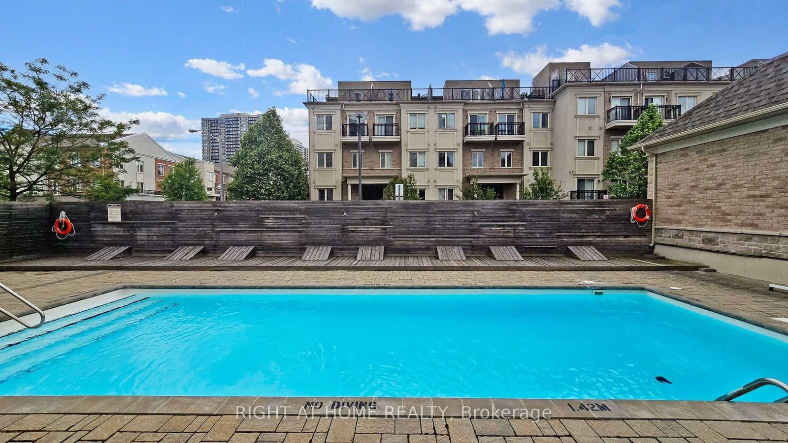 19 Coneflower Crescent, Unit 258 thumbnail 6