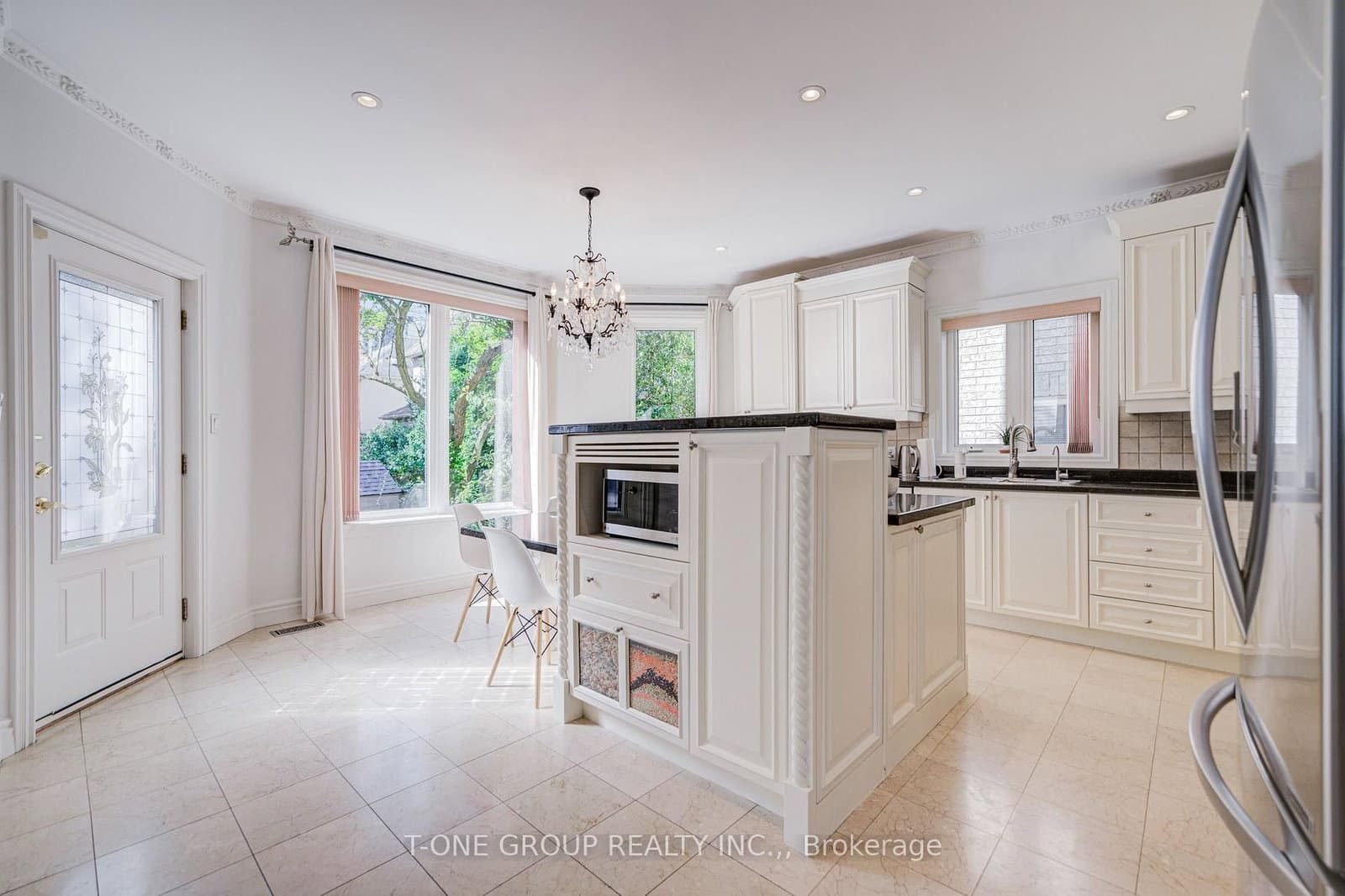 133 Spring Garden Avenue thumbnail 17