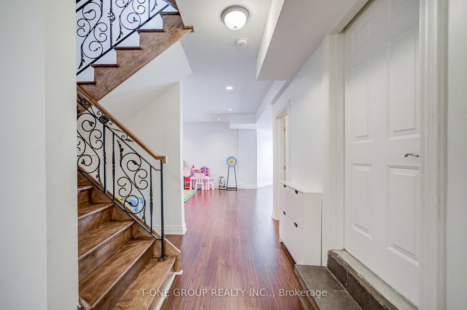133 Spring Garden Avenue thumbnail 36