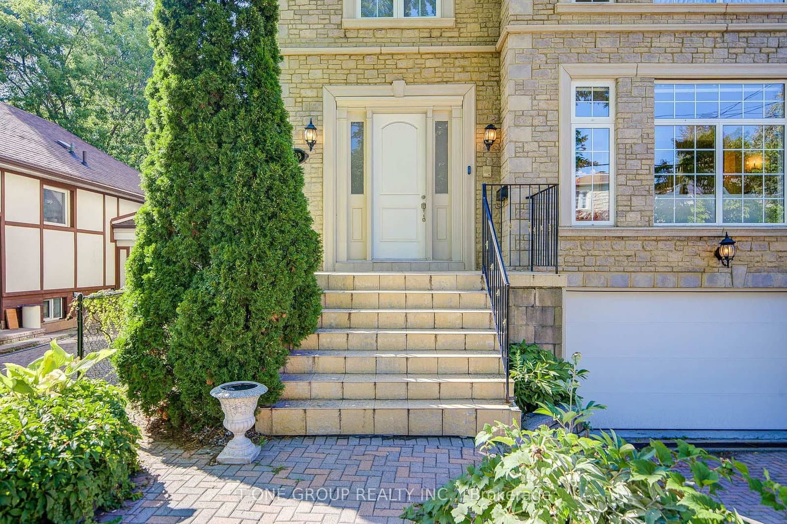 133 Spring Garden Avenue thumbnail 4