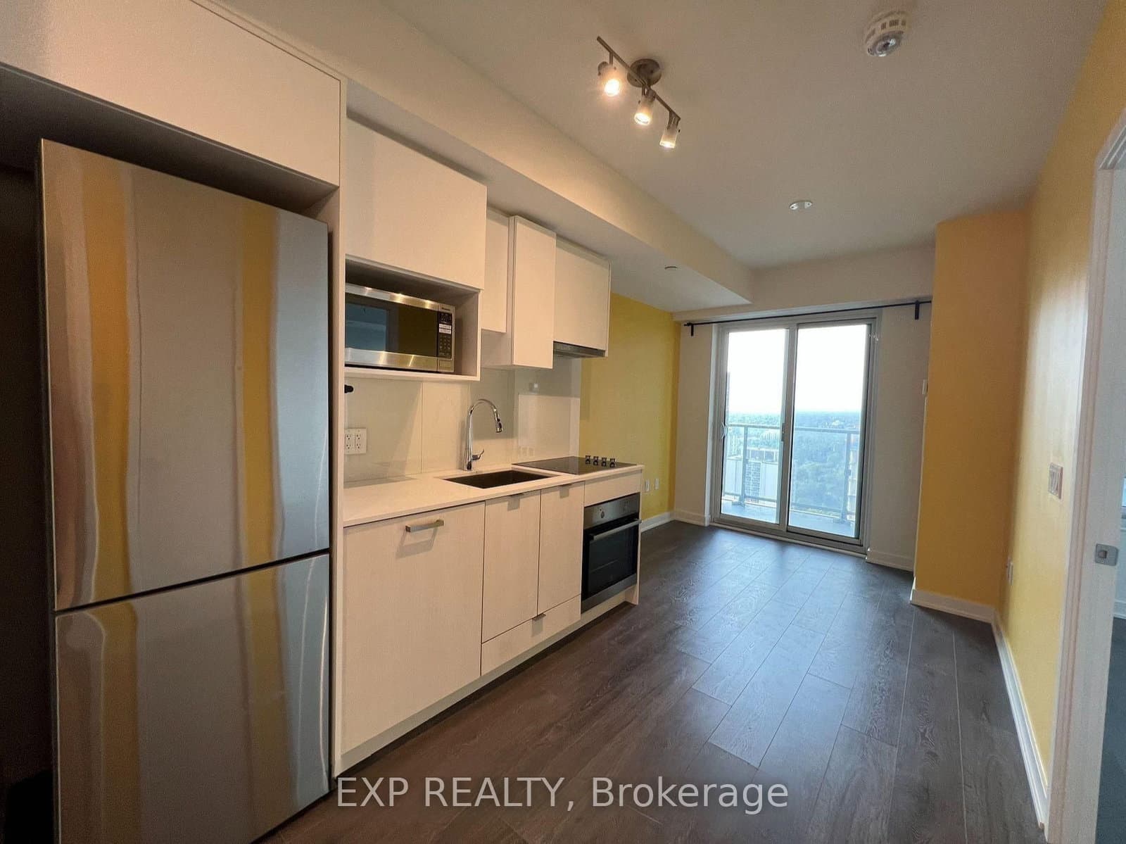 195 Redpath Avenue, Unit 3213 thumbnail 2