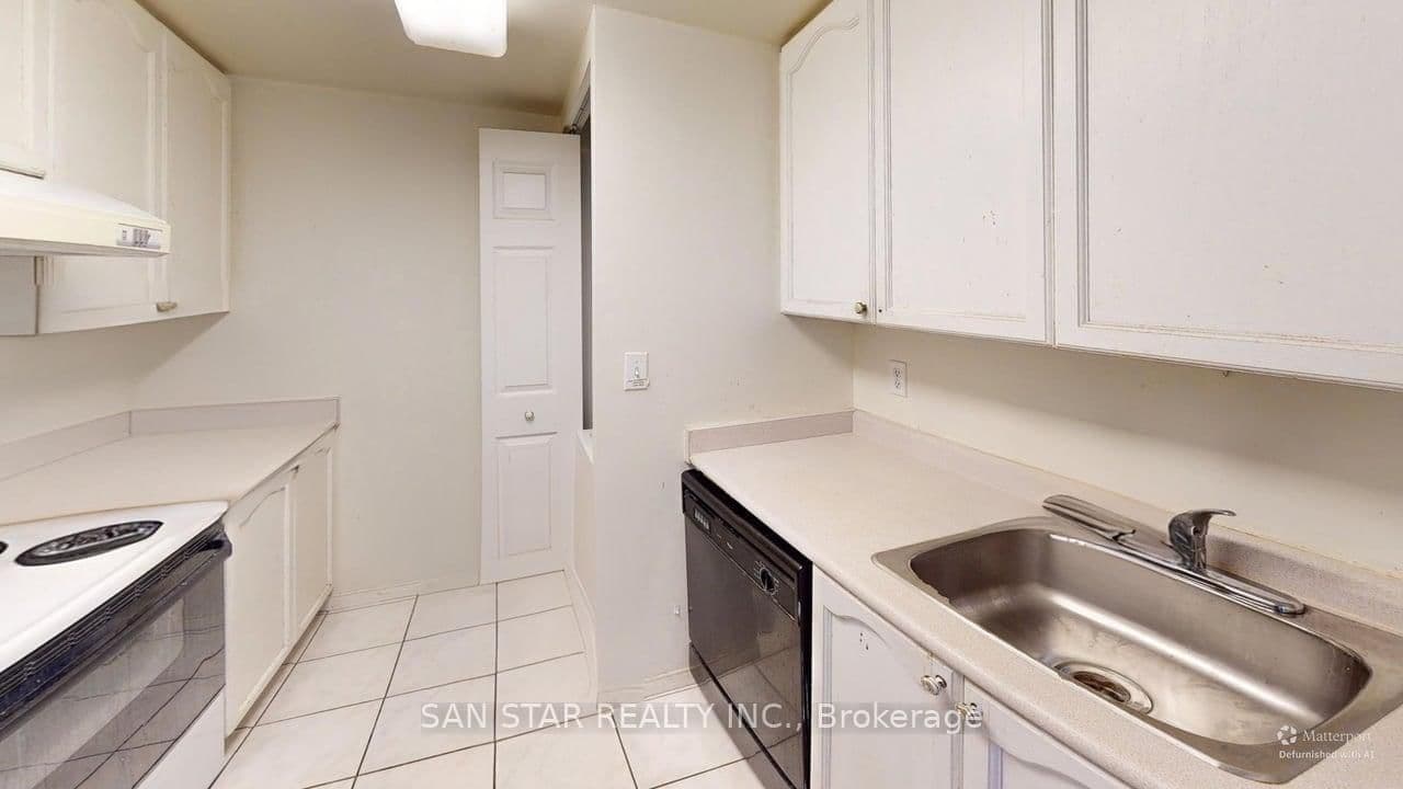 1 Pemberton Avenue, Unit 2706 thumbnail 9