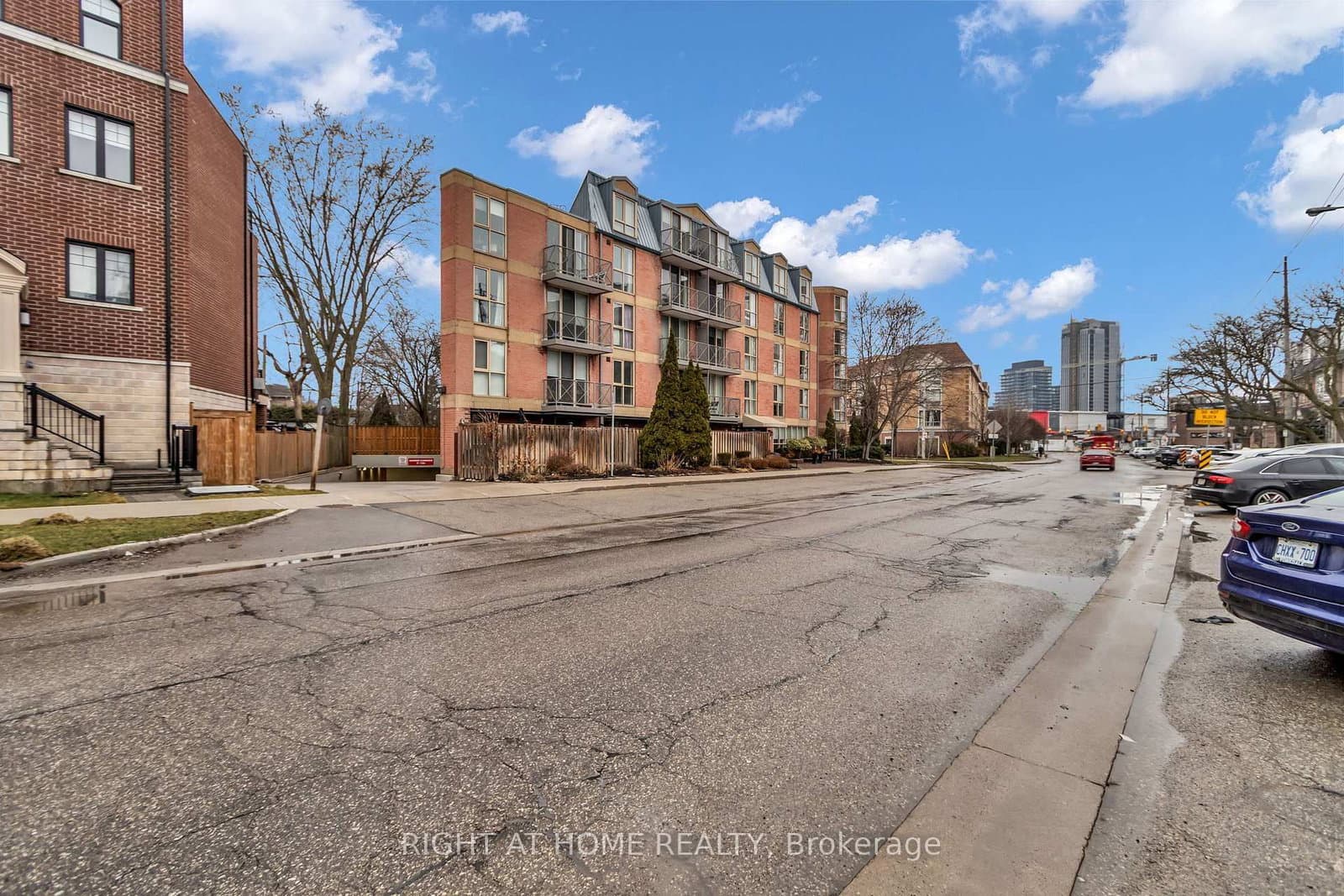 356 Mcrae Drive, Unit 406 thumbnail 20