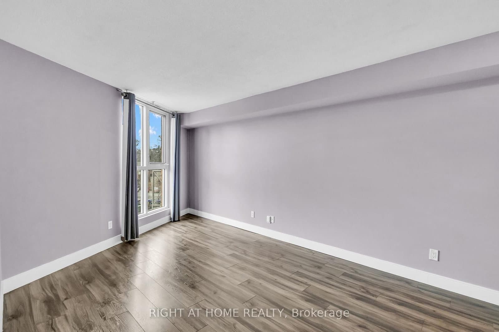 356 Mcrae Drive, Unit 406 thumbnail 8