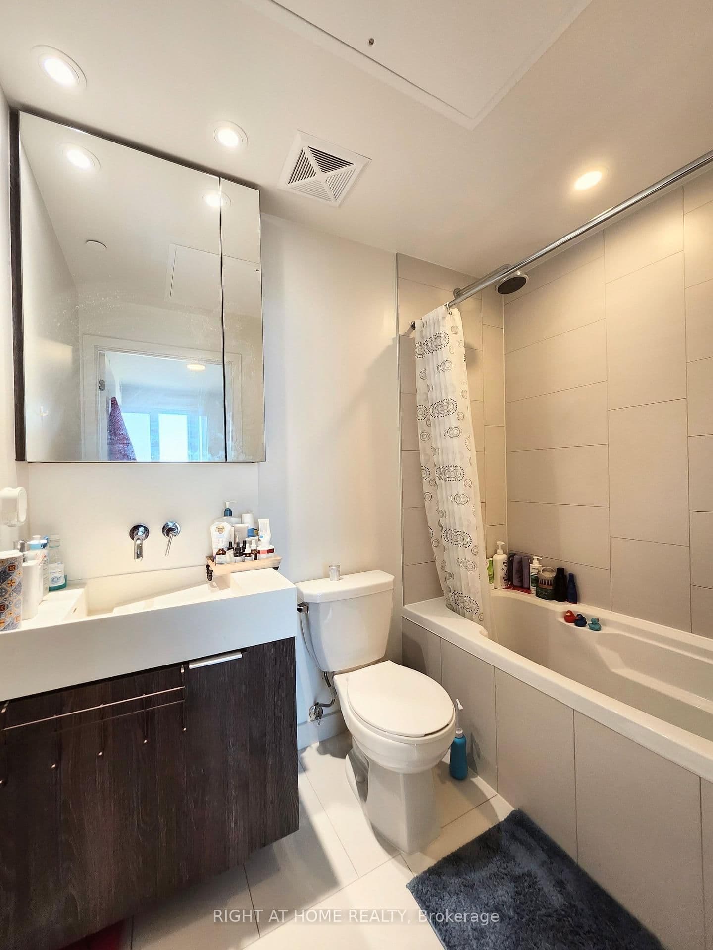 20 Richardson Street, Unit 3210 thumbnail 12