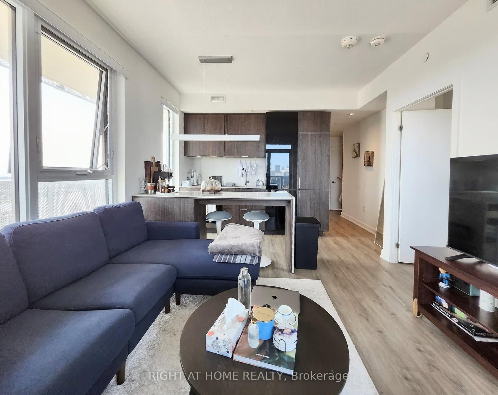 20 Richardson Street, Unit 3210 thumbnail 8