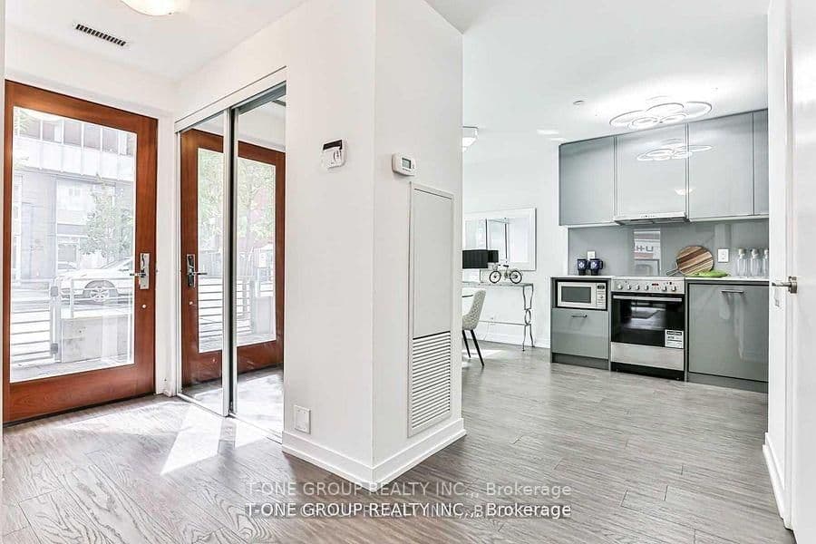 92 McGill Street thumbnail 6