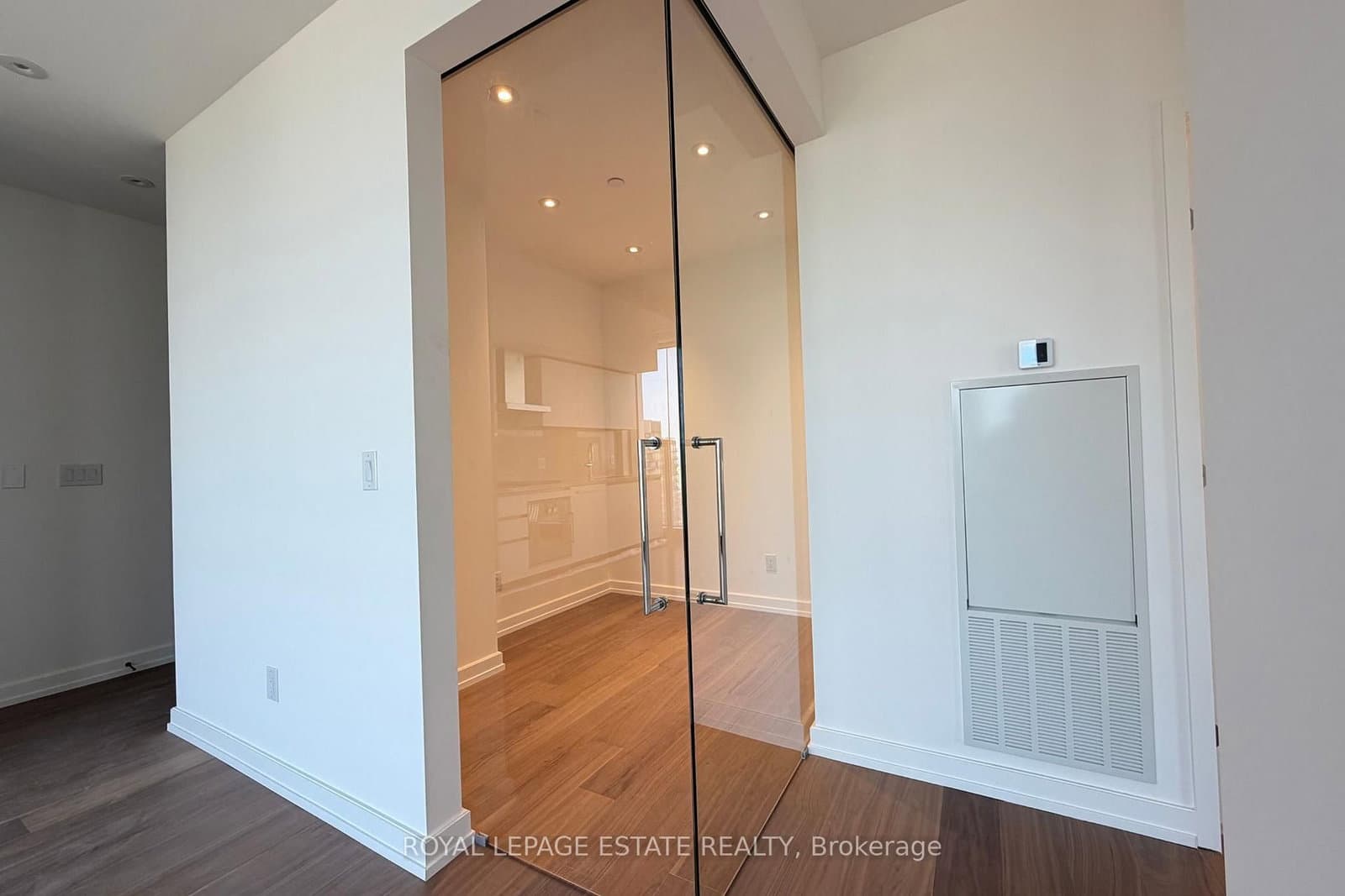 1315 Bay Street, Unit 3101 thumbnail 11