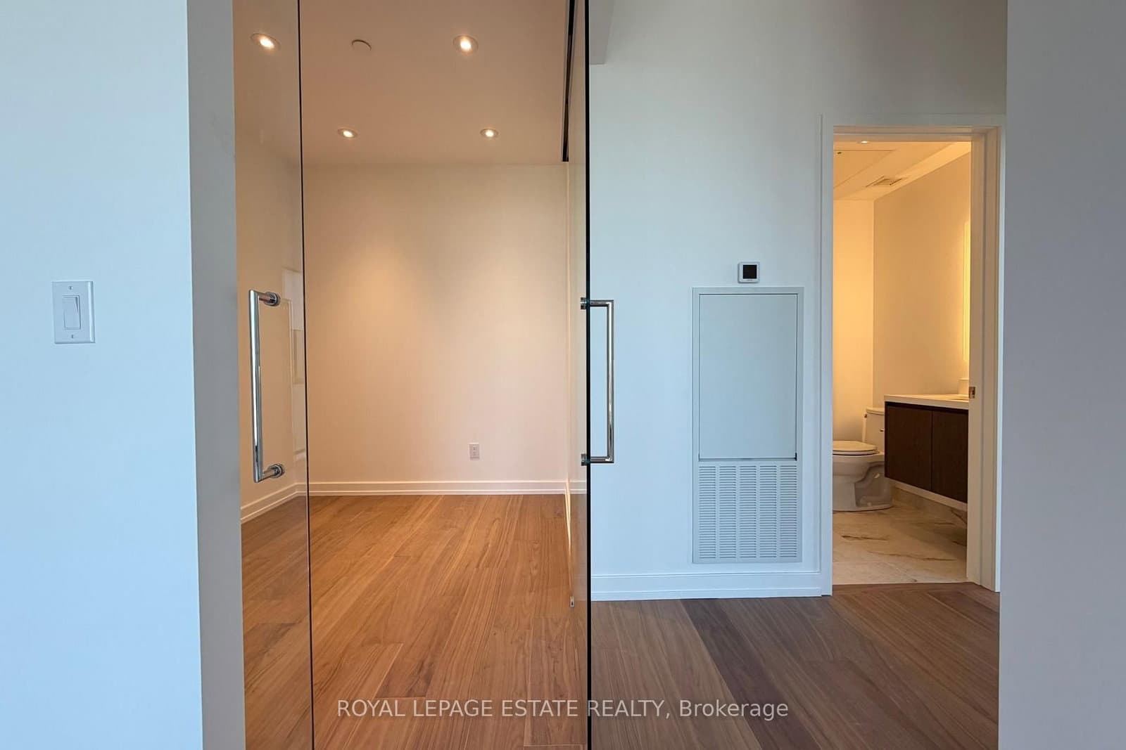 1315 Bay Street, Unit 3101 thumbnail 12