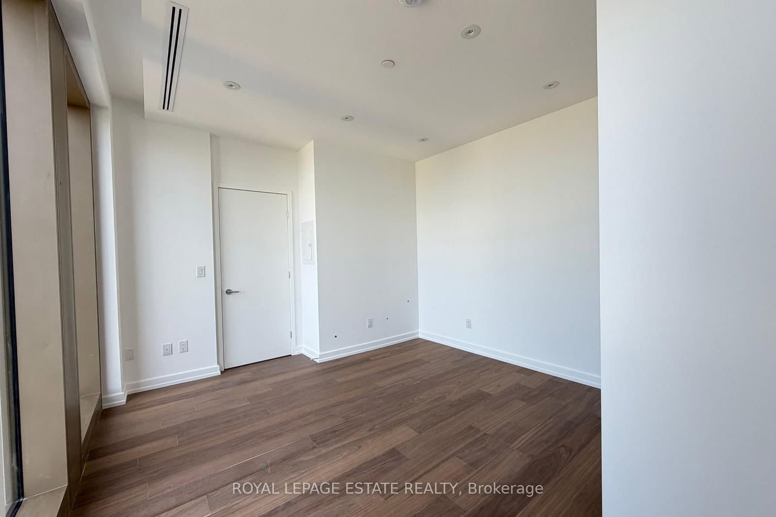1315 Bay Street, Unit 3101 thumbnail 18