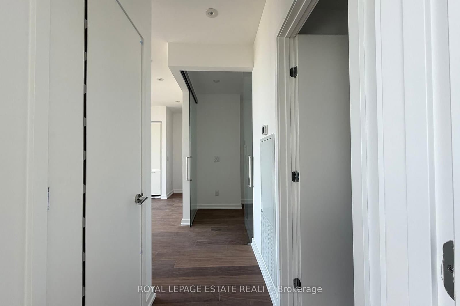1315 Bay Street, Unit 3101 thumbnail 23