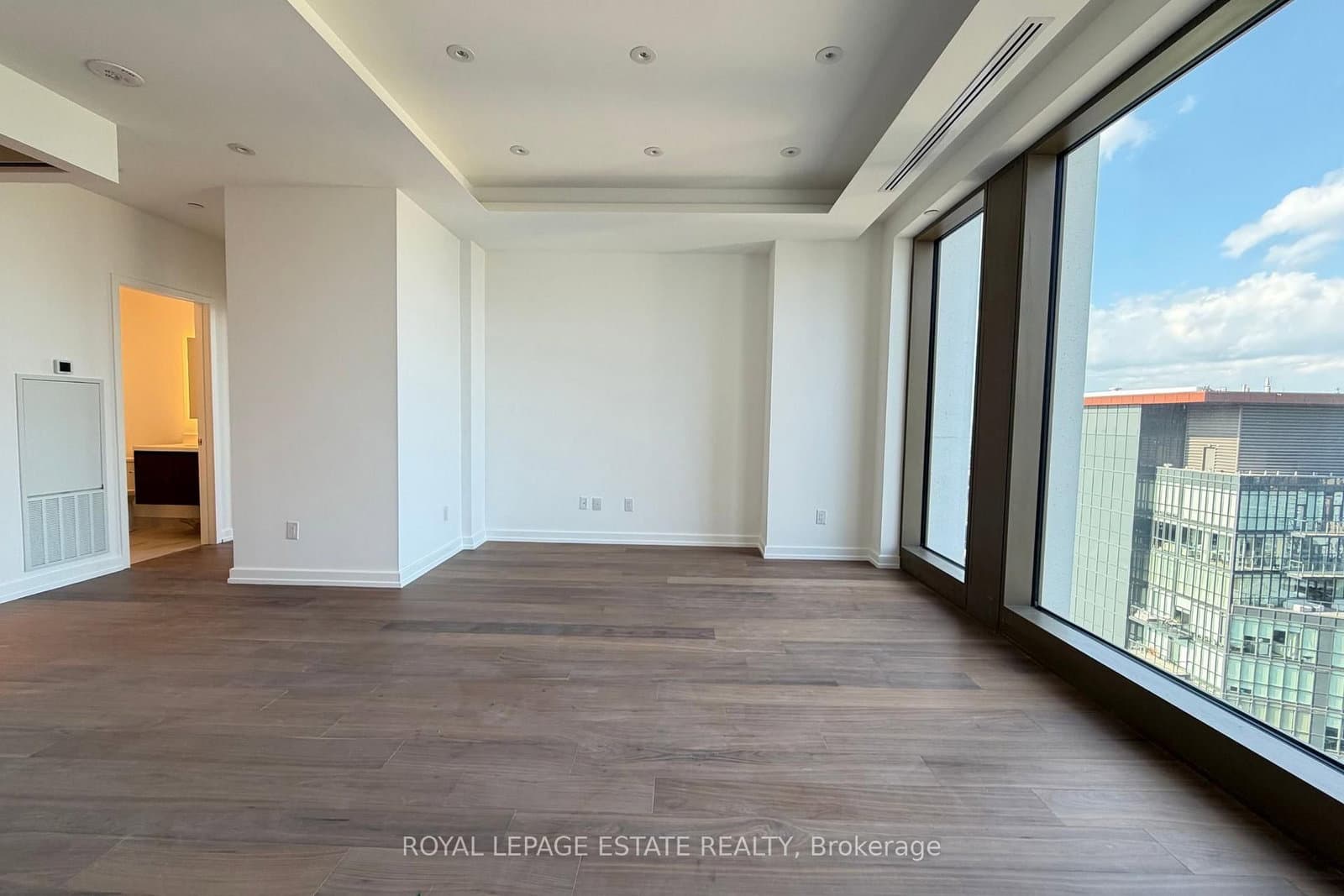 1315 Bay Street, Unit 3101 thumbnail 27