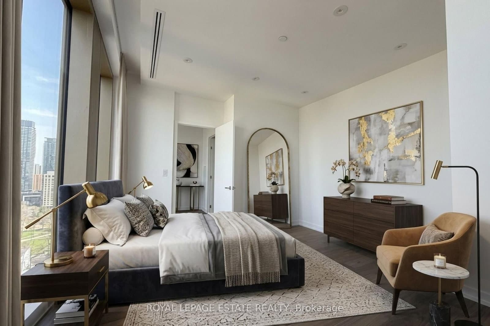 1315 Bay Street, Unit 3101 thumbnail 3
