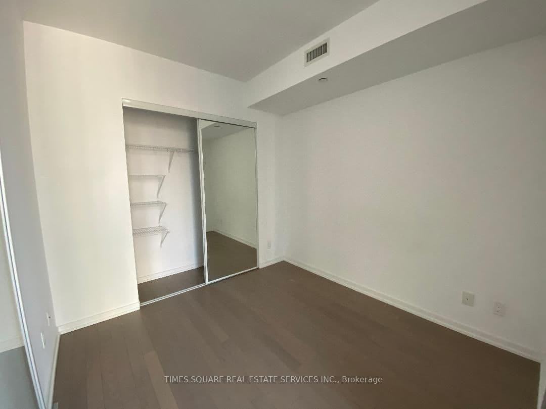 101 Peter Street, Unit 2905 thumbnail 15