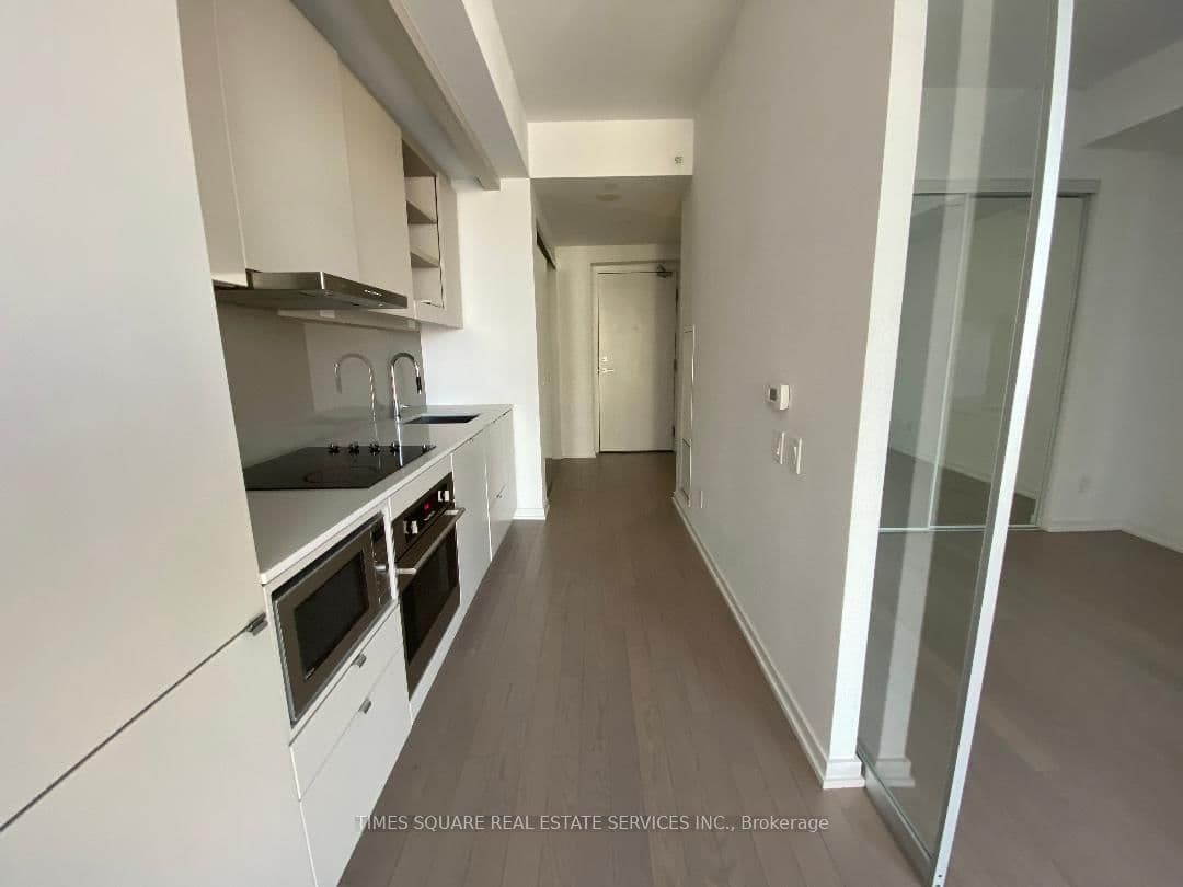101 Peter Street, Unit 2905 thumbnail 5