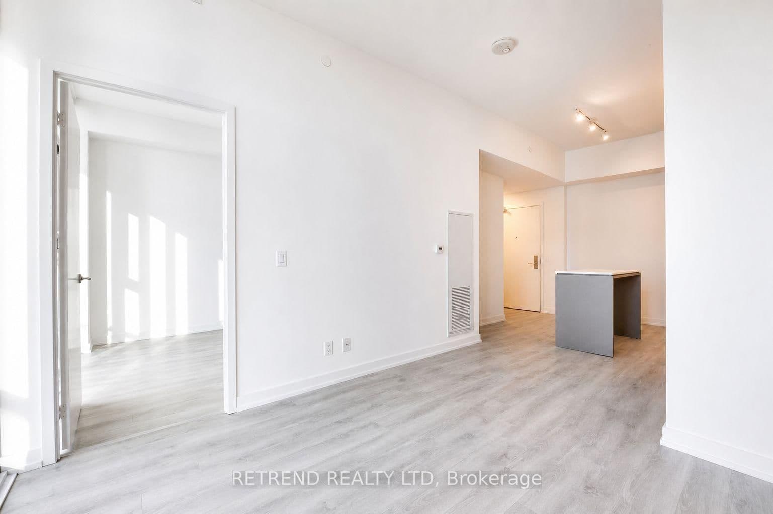 33 Helendale Avenue, Unit 2309 thumbnail 5