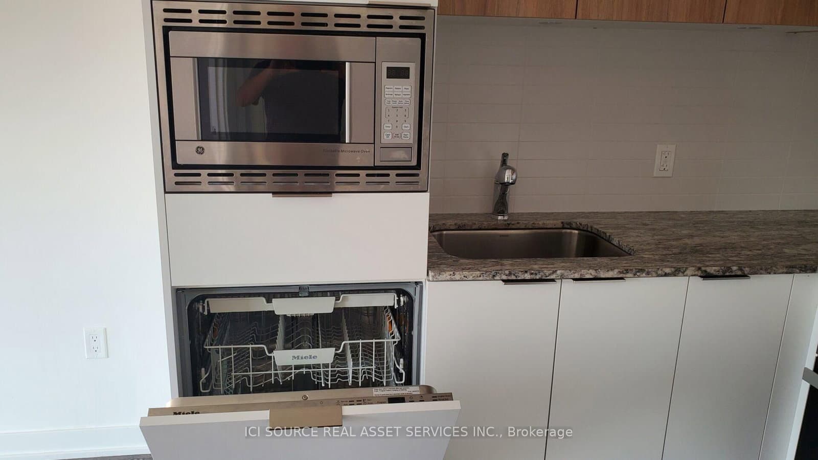 50 O'Neill Road, Unit 2206 thumbnail 14