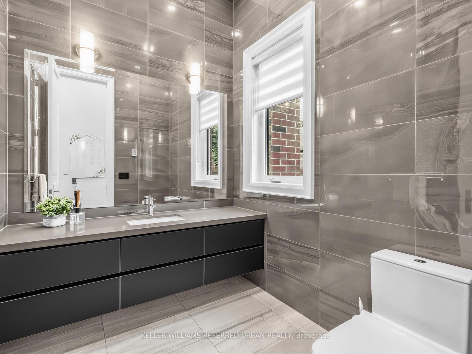 170 Spring Garden Avenue thumbnail 12