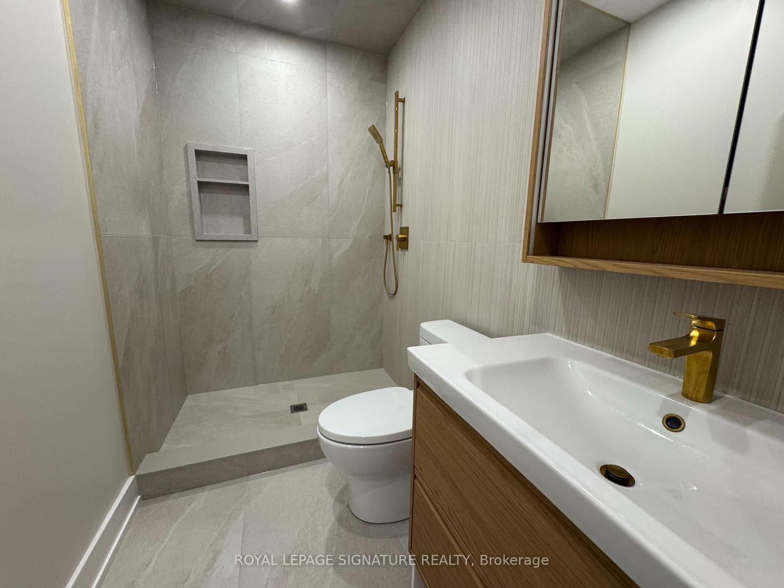 11 Norcross Road, Unit Bsmt thumbnail 18