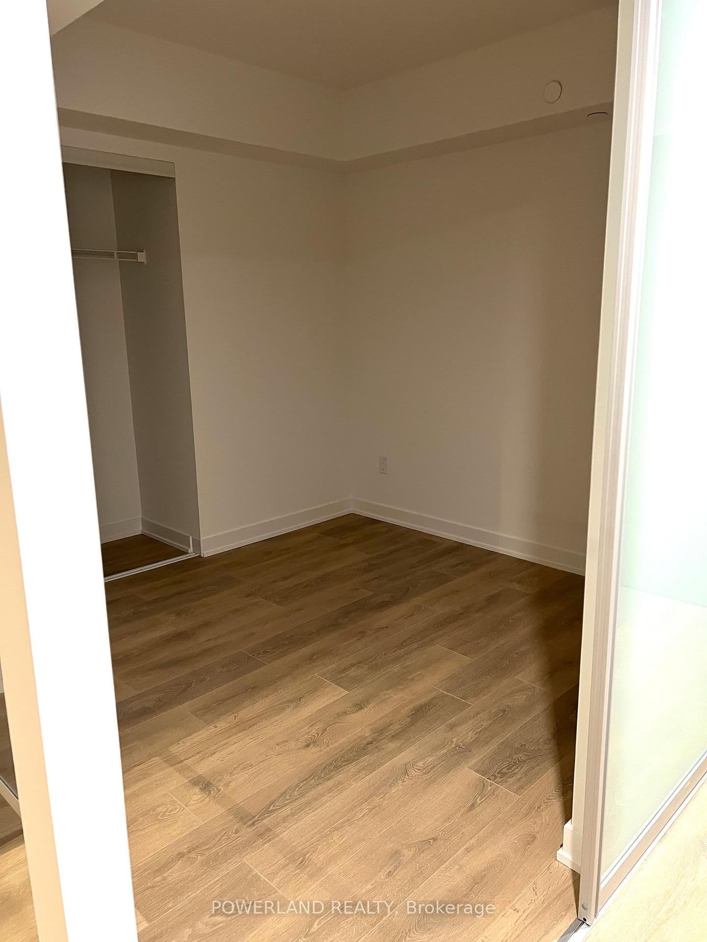 8 Tippett Road, Unit 522 thumbnail 14