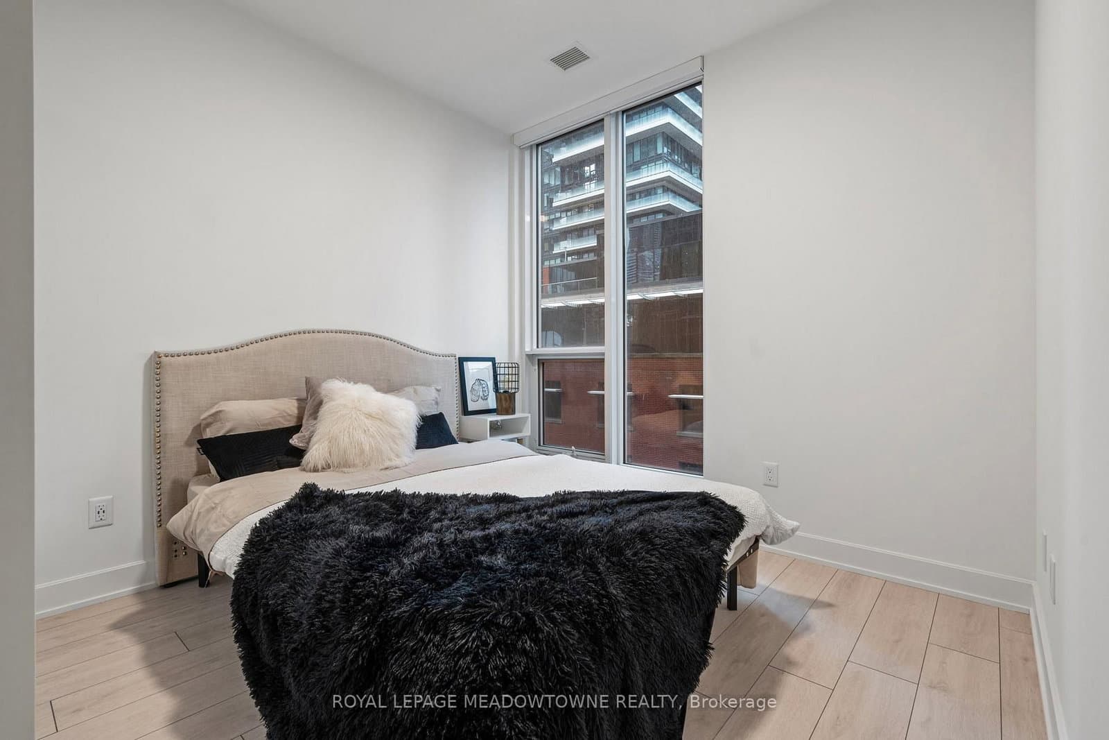 15 Mercer Street, Unit 813 thumbnail 15