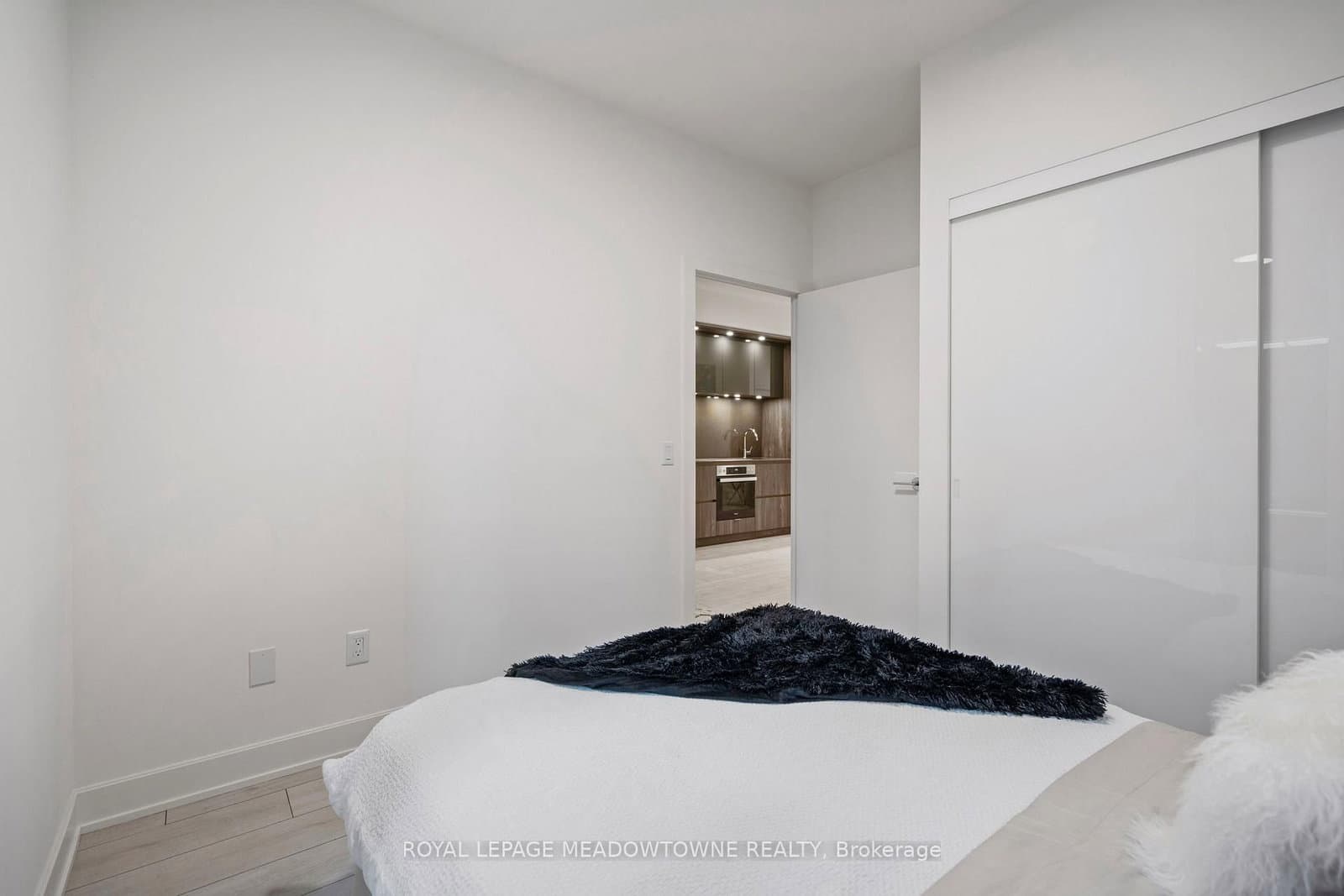 15 Mercer Street, Unit 813 thumbnail 17