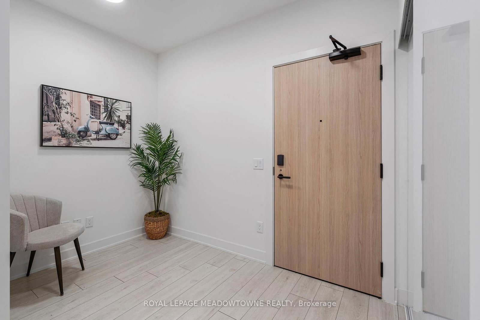 15 Mercer Street, Unit 813 thumbnail 4