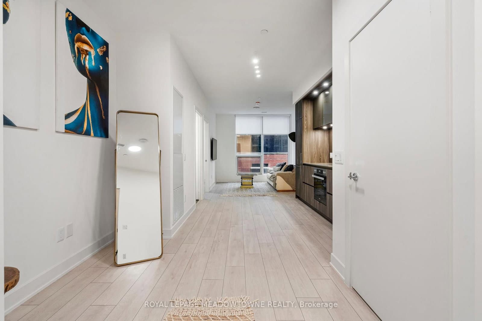 15 Mercer Street, Unit 813 thumbnail 5