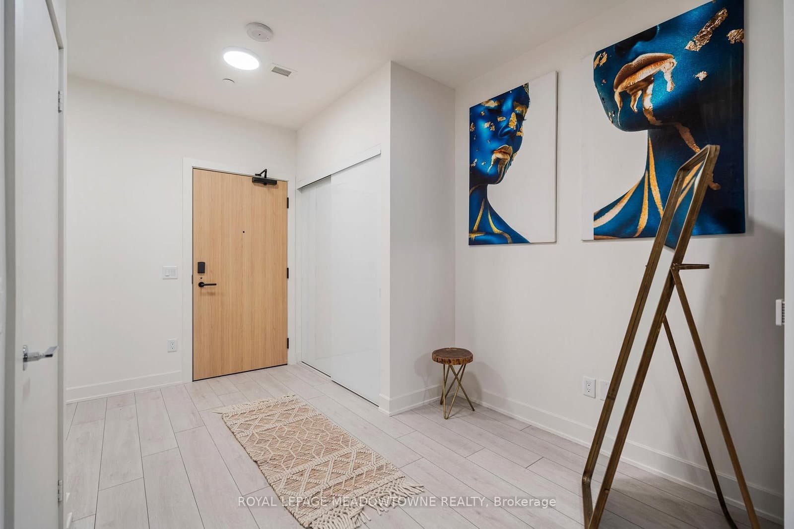 15 Mercer Street, Unit 813 thumbnail 6