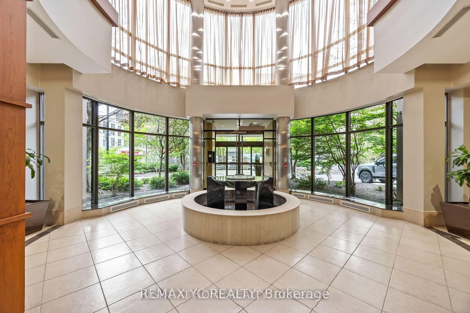 10 Northtown Way, Unit 1405 thumbnail 22