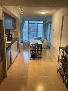 75 Queens Wharf Road, Unit 301 thumbnail 2