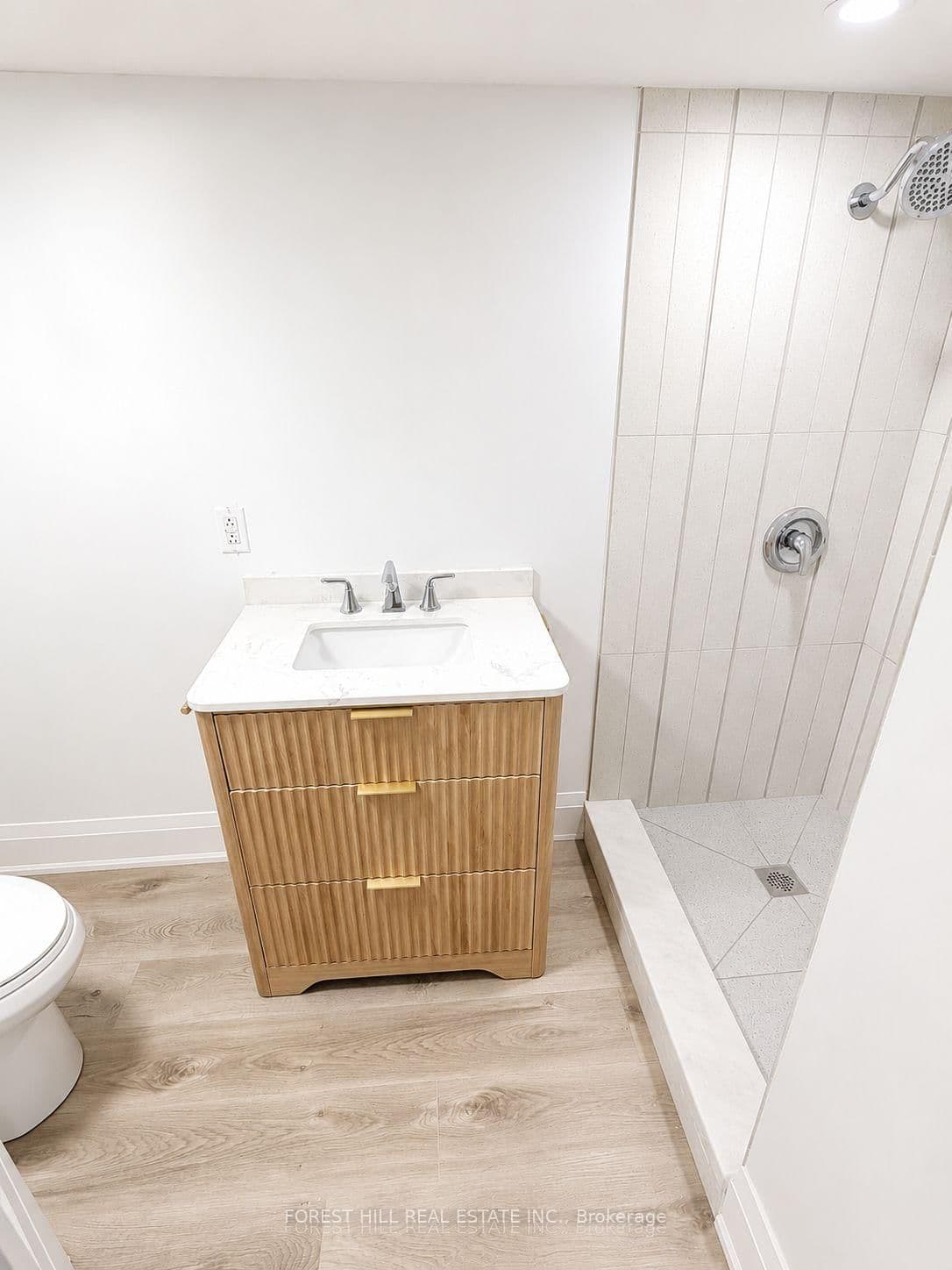 43 Belvidere Avenue, Unit Lower thumbnail 13