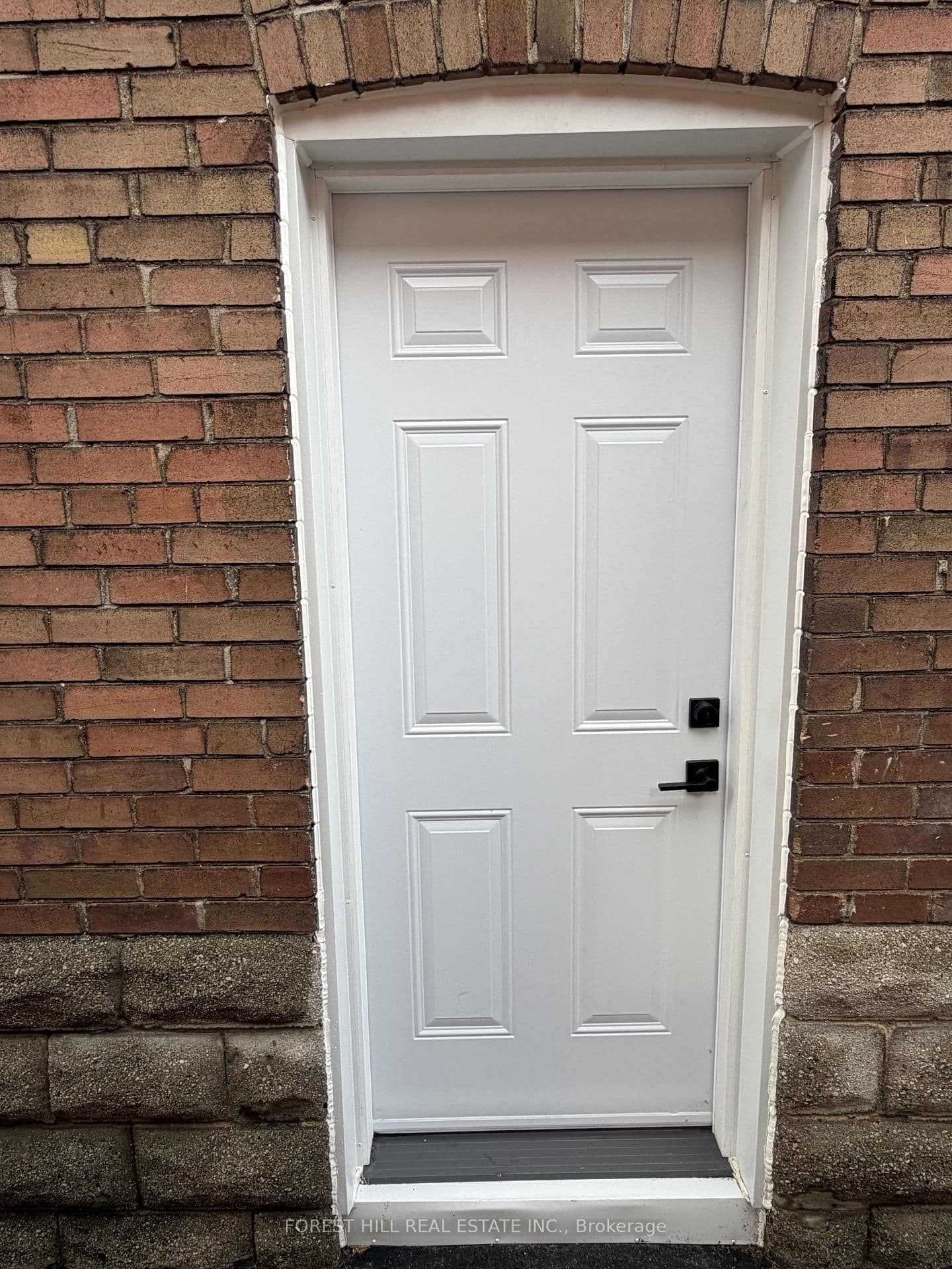 43 Belvidere Avenue, Unit Lower thumbnail 2