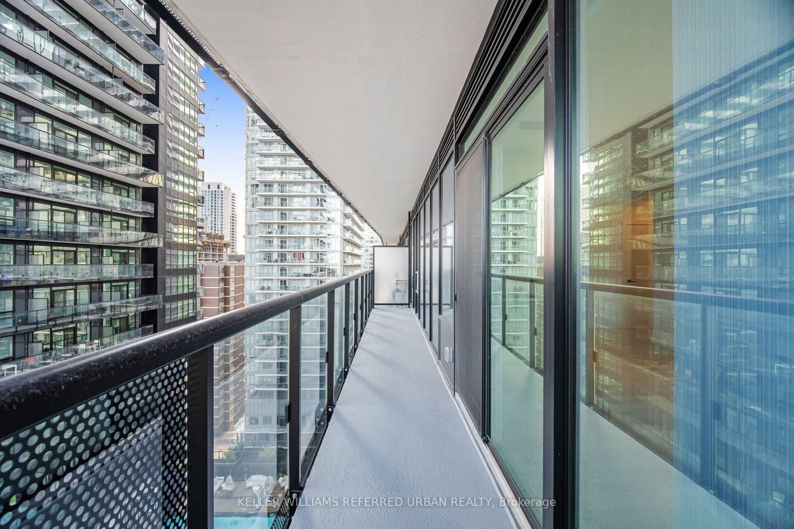 117 Broadway Avenue, Unit 1611 thumbnail 28